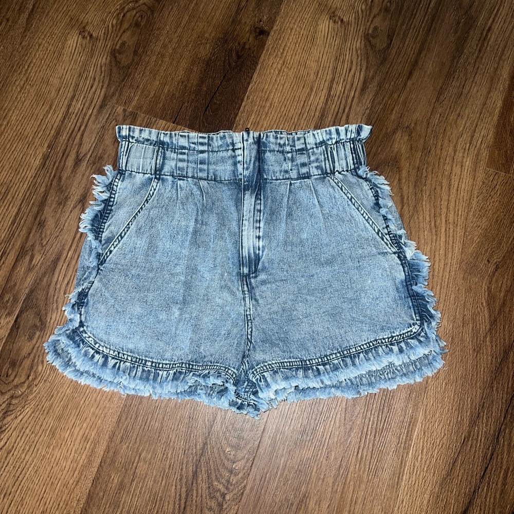 High Rise Denim Frayed Hem Women's Shorts